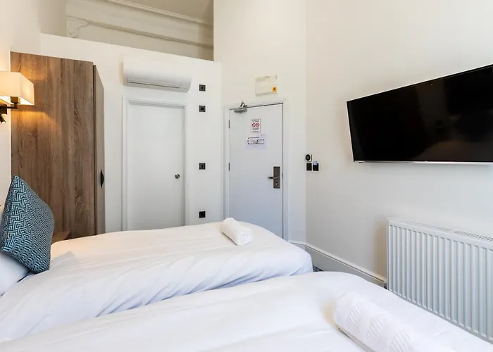 The Chapter Hotels - The J Hyde Park
